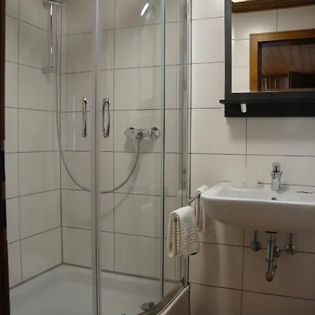 Weixler Schindelberg Apartment *